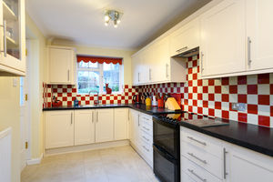 Kitchen- click for photo gallery